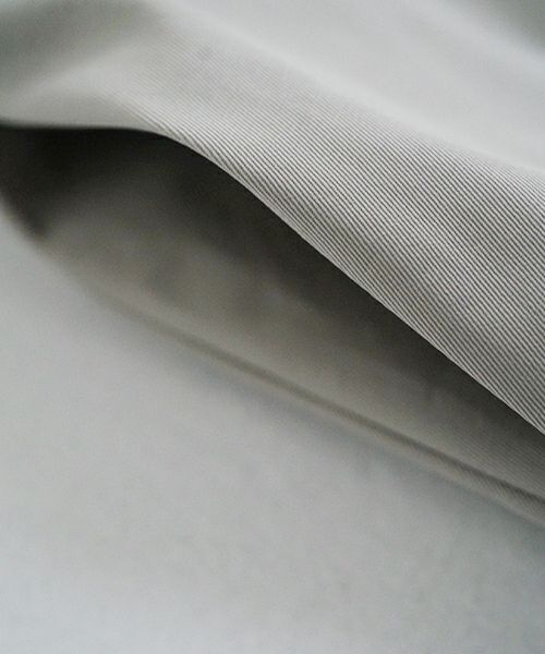 Mochi モチ tuck trench coat [ms24-co-01/chalk] タックトレンチコート