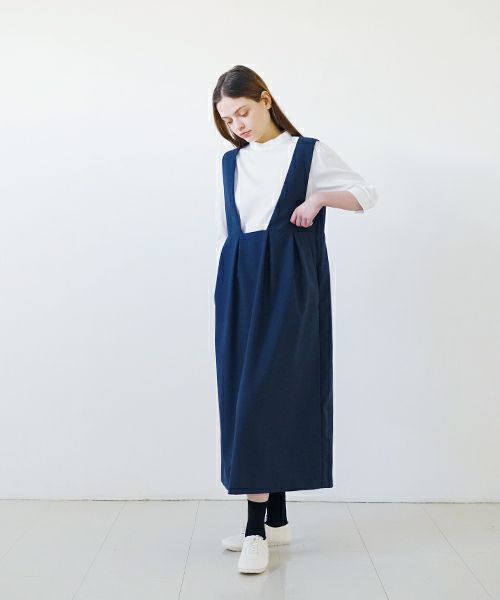 Mochi
モチ
jumper tuck skirt [ms23-op-03/deep blue]
ジャンプタックスカート