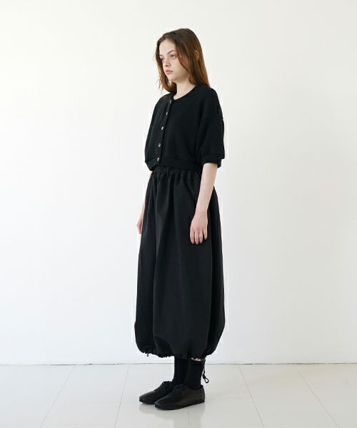 Mochi モチ balloon long skirt [ma24-sk-01/black] バルーンロングスカート