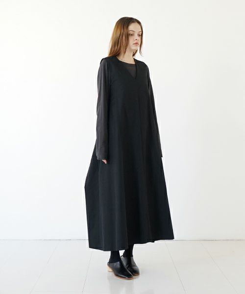 Mochi モチ v-neck belt dress [ms22-op-02/black] Vネックベルトドレス