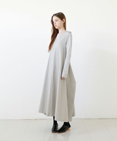 Mochi モチ v-neck belt dress [ms22-op-02/chalk] Vネックベルトドレス