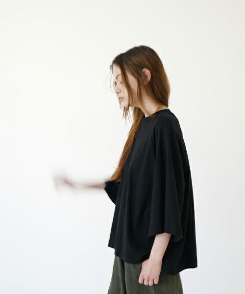 Mochi モチ tuck t-shirt [ms22-to-02/black] タックTシャツ