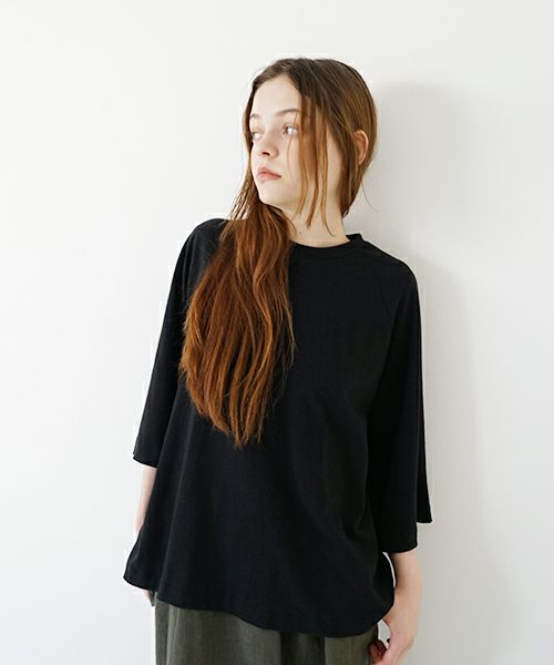 Mochi モチ tuck t-shirt [ms22-to-02/black] タックTシャツ