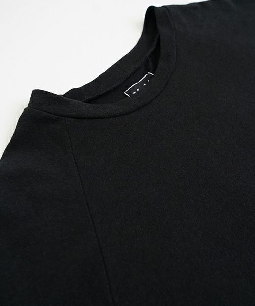 Mochi モチ tuck t-shirt [ms22-to-02/black] タックTシャツ