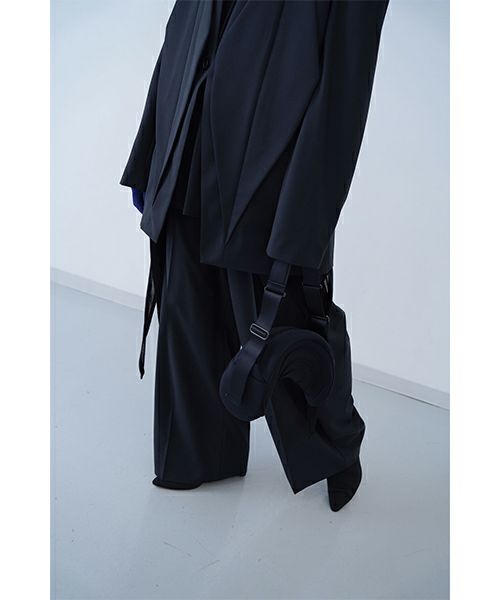 HATRAハトラ Moebius Bag [black]