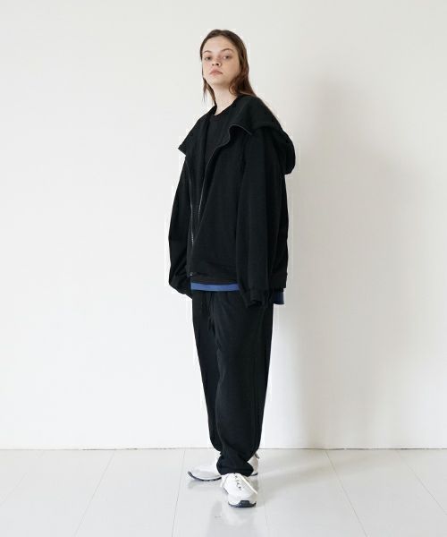  VUyヴウワイshort big hoody [BLACK]ビックショートパーカー