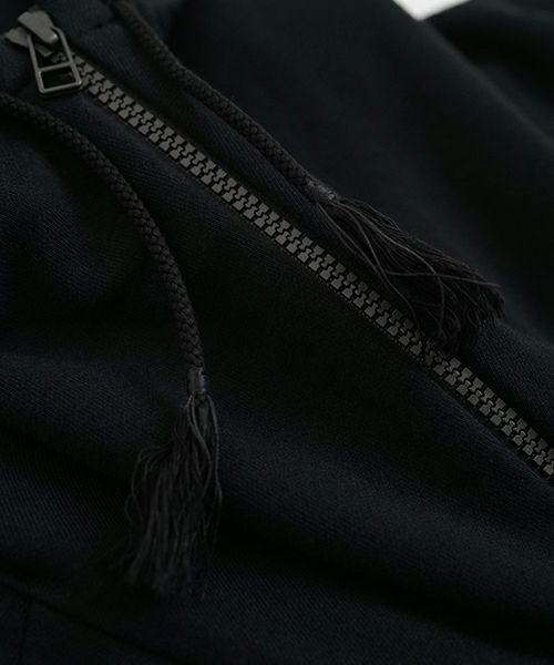  VUyヴウワイshort big hoody [BLACK]ビックショートパーカー