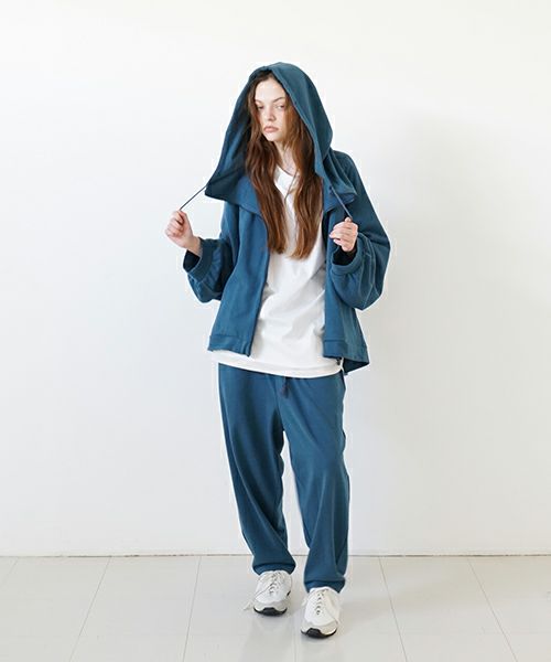 VUyヴウワイshort big hoody [BLUE]ビックショートパーカー