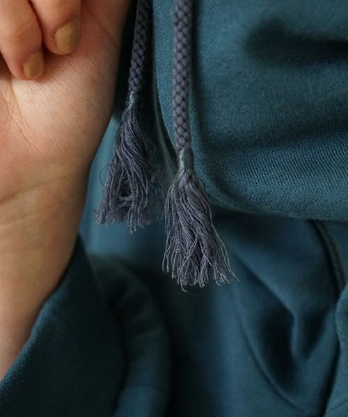 VUyヴウワイshort big hoody [BLUE]ビックショートパーカー