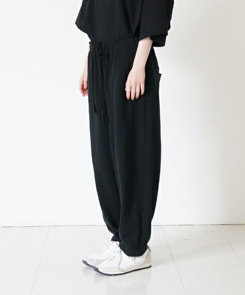 VUyヴウワイsweat wide cropped pants [BLACK]スエットワイドパンツ