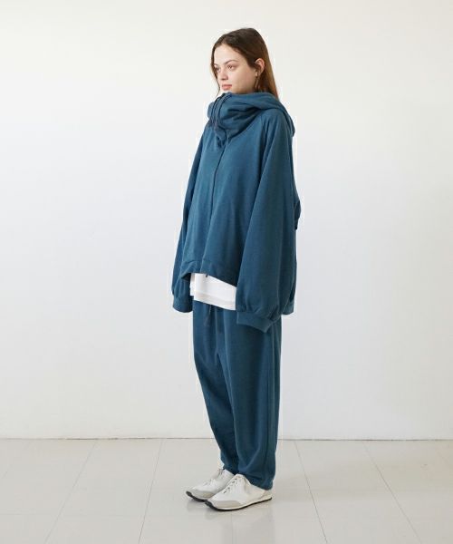 VUyヴウワイsweat wide cropped pants [BLUE]スエットワイドパンツ
