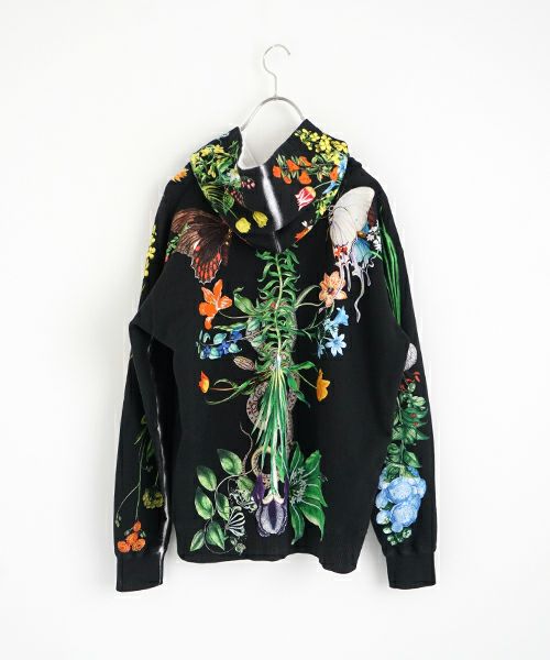 AHCAHCUMあちゃちゅむお花体パーカー（クロ）01-231-0701