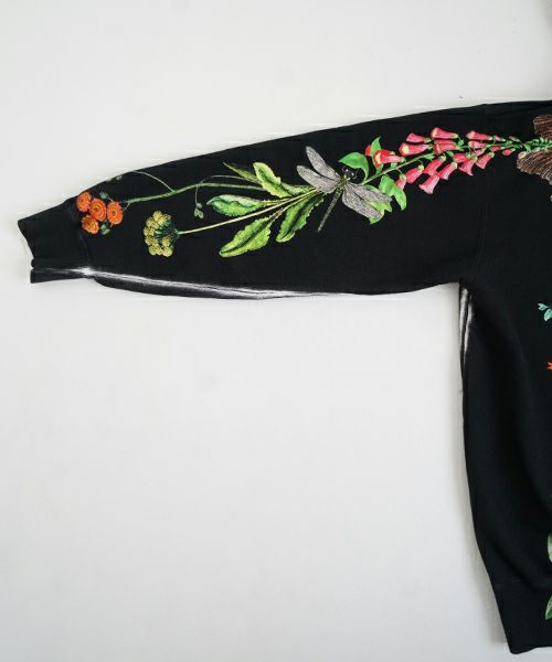 AHCAHCUMあちゃちゅむお花体パーカー（クロ）01-231-0701