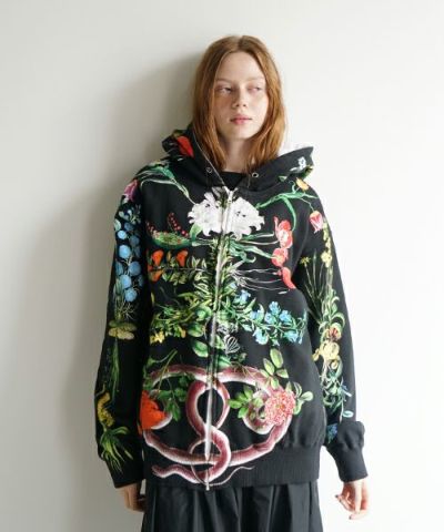 AHCAHCUMあちゃちゅむお花体ジップパーカー（クロ）01-231-0702