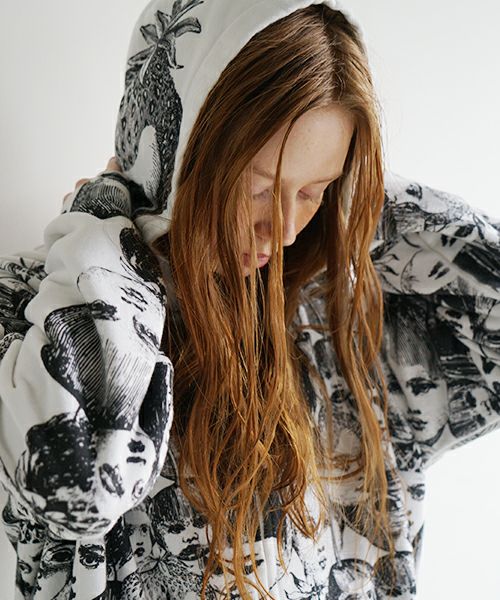 AHCAHCUMあちゃちゅむフルーツ女ジップパーカー（シロ）01-231-0703