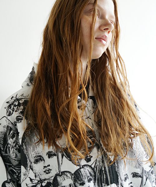 AHCAHCUMあちゃちゅむフルーツ女ジップパーカー（シロ）01-231-0703