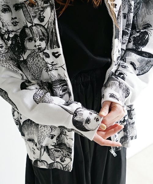 AHCAHCUMあちゃちゅむフルーツ女ジップパーカー（シロ）01-231-0703