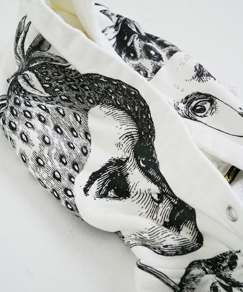 AHCAHCUMあちゃちゅむフルーツ女ジップパーカー（シロ）01-231-0703