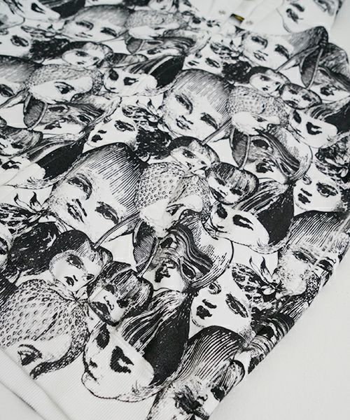 AHCAHCUMあちゃちゅむフルーツ女ジップパーカー（シロ）01-231-0703