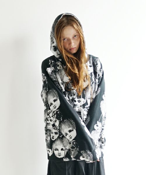 AHCAHCUMあちゃちゅむフルーツ女ジップパーカー（クロ）01-231-0703