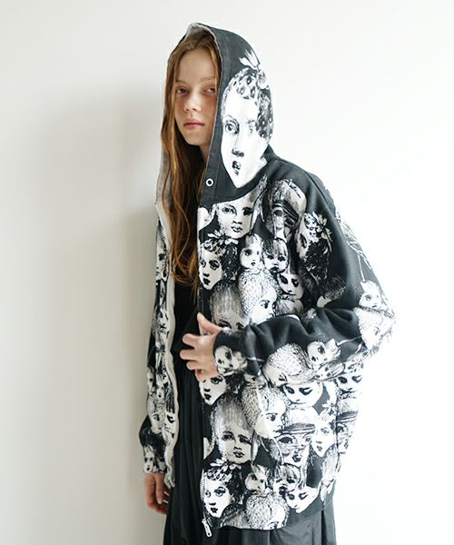 AHCAHCUMあちゃちゅむフルーツ女ジップパーカー（クロ）01-231-0703