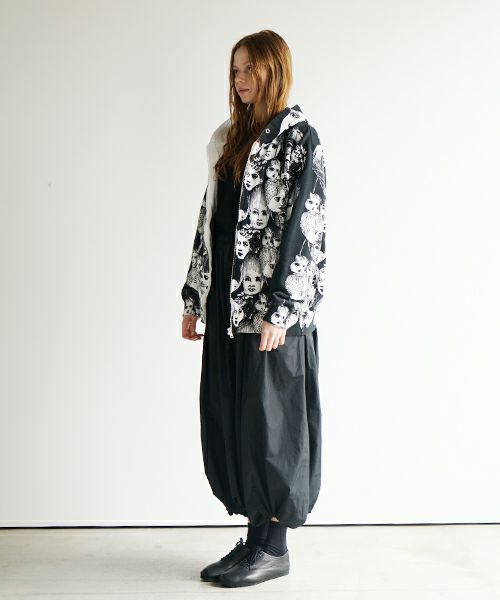 AHCAHCUMあちゃちゅむフルーツ女ジップパーカー（クロ）01-231-0703