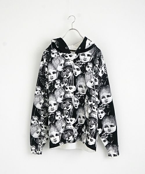 AHCAHCUMあちゃちゅむフルーツ女ジップパーカー（クロ）01-231-0703