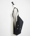 AHCAHCUM あちゃちゅむお目目BODY BAG（クロ）