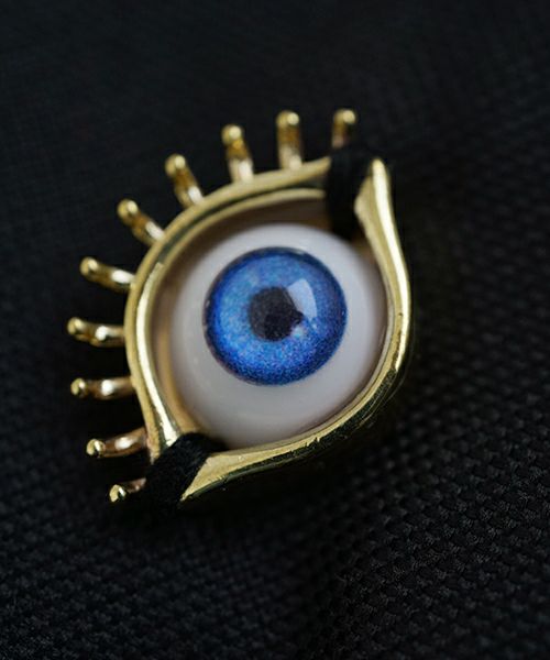 AHCAHCUM あちゃちゅむお目目BODY BAG（クロ）