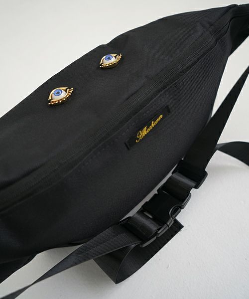 AHCAHCUM あちゃちゅむ お目目BODY BAG（クロ）