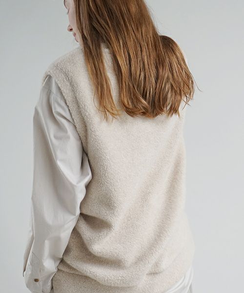 VU ヴウ boa v vest  [FIGARO］ボア Vネックベスト vu-cut-011