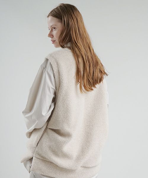 VU ヴウ boa v vest  [FIGARO］ボア Vネックベスト vu-cut-011