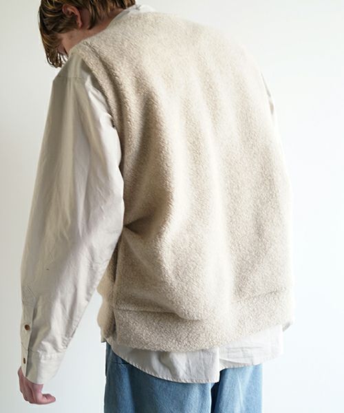 VU ヴウ boa v vest  [FIGARO］ボア Vネックベスト vu-cut-011