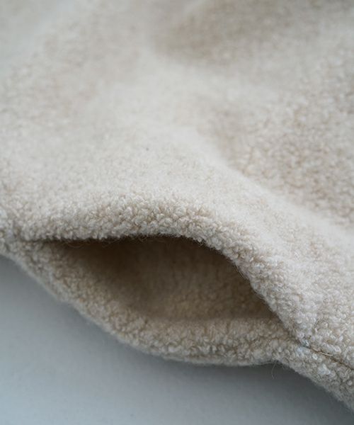 VU ヴウ boa v vest  [FIGARO］ボア Vネックベスト vu-cut-011