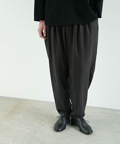VU ヴウ dyed tapered pants［SUMI] 染テーパードパンツ425-VU-09