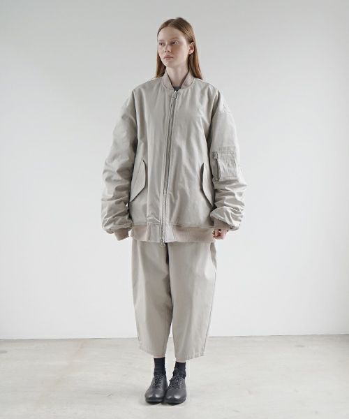 VU ヴウ big MA-1[CHALK] ビックエムエーワン vu-blu-005