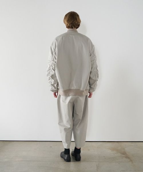 VU ヴウ big MA-1[CHALK] ビックエムエーワン vu-blu-005