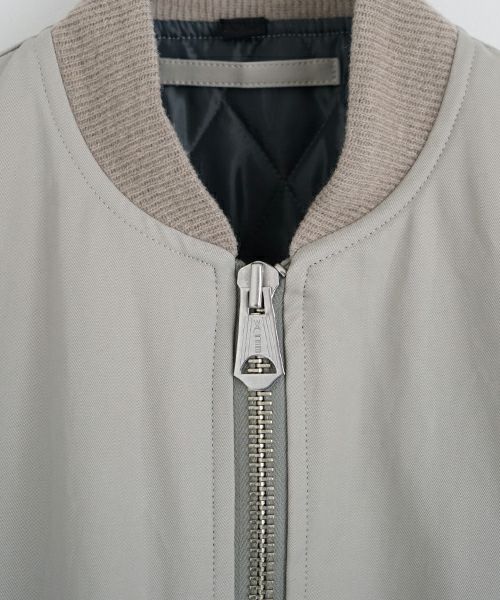 VU ヴウ big MA-1[CHALK] ビックエムエーワン vu-blu-005