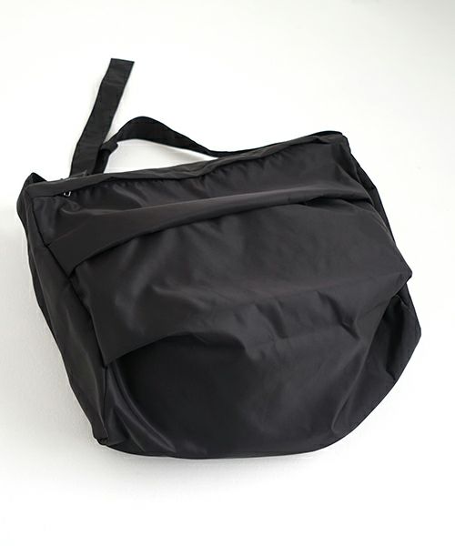 エドウィナホール　無言の響き　ブラック Edwina Hoerl×Palm maison 【別注】ORIGINAL BAG PACK [BLACK]