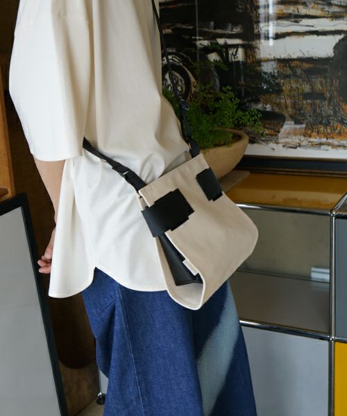 macromauro  マクロマウロ WRAP BAG SHOULDER CANVAS S(NATURAL)