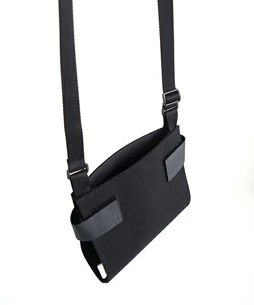 macromauro  マクロマウロ WRAP BAG SHOULDER CANVAS S(BLACK)