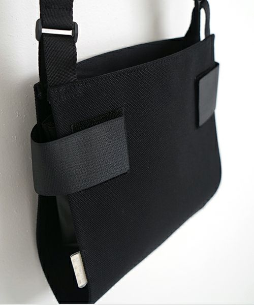 macromauro  マクロマウロ WRAP BAG SHOULDER CANVAS S(BLACK)