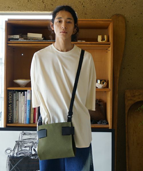 macromauro  マクロマウロ WRAP BAG SHOULDER CANVAS S(KHAKI)