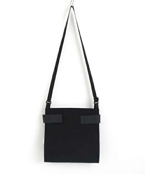 macromauro  マクロマウロ WRAP BAG SHOULDER CANVAS M(BLACK)