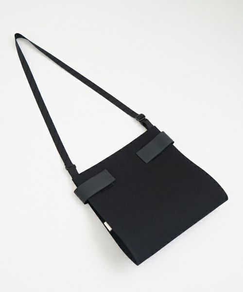 macromauro  マクロマウロ WRAP BAG SHOULDER CANVAS M(BLACK)