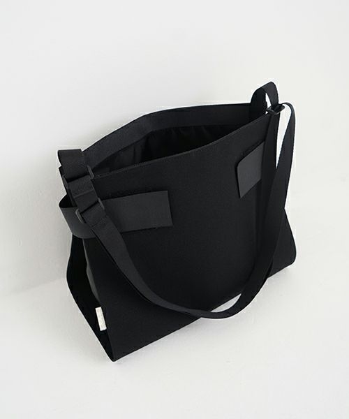 macromauro  マクロマウロ WRAP BAG SHOULDER CANVAS M(BLACK)