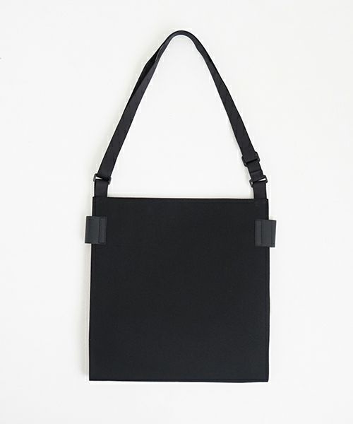 macromauro  マクロマウロ WRAP BAG SHOULDER CANVAS M(BLACK)