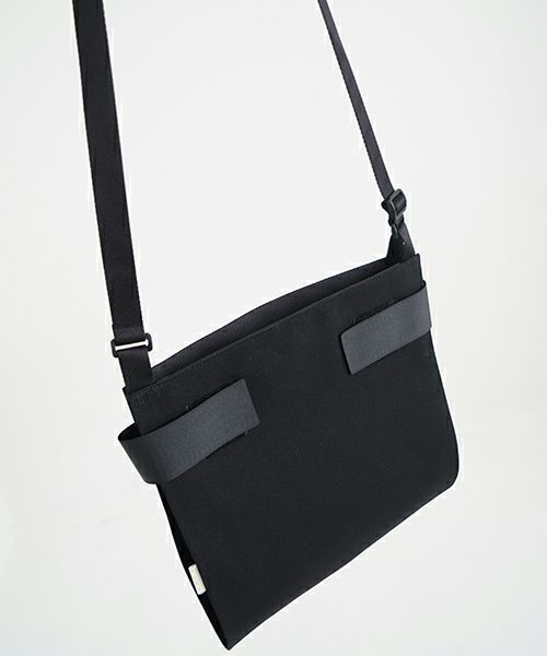 macromauro  マクロマウロ WRAP BAG SHOULDER CANVAS M(BLACK)