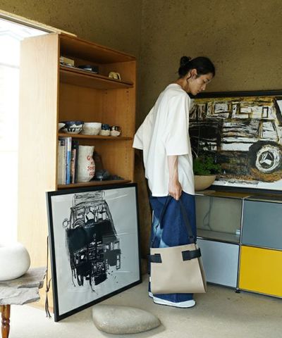 macromauro <br>マクロマウロ<br>WRAP BAG SHOULDER CANVAS M(BEIGE)