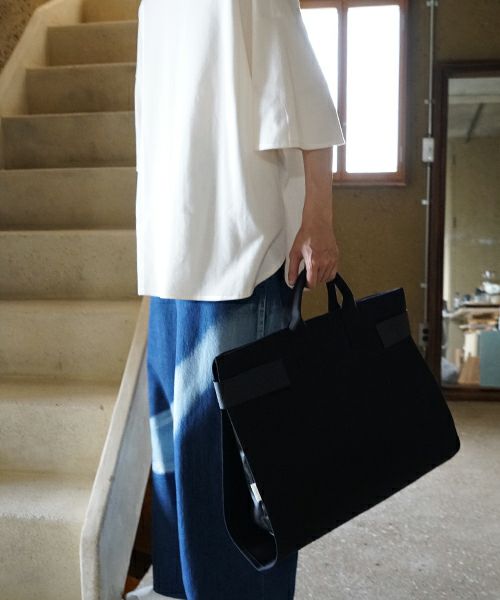 macromauro  マクロマウロ WRAP BAG TOTO CANVAS L(BLACK)